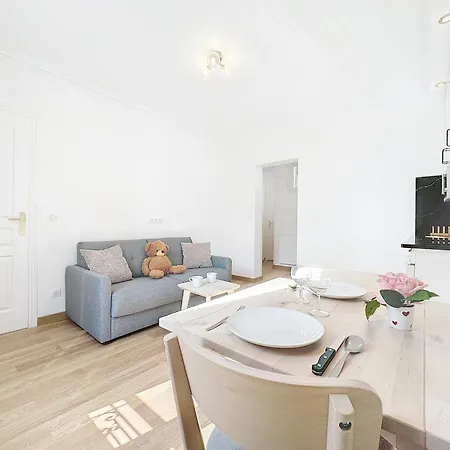122 - Luxueux Pied-a-terre Parisien パリ